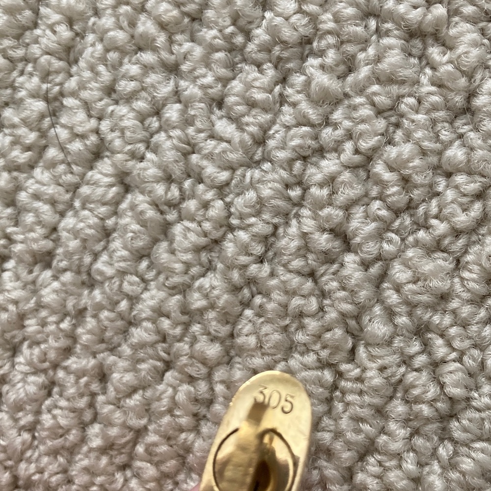 Louis Vuitton Lock and Key Gold Padlock Authentic #305 Like New Luxury - Picture 7 of 7